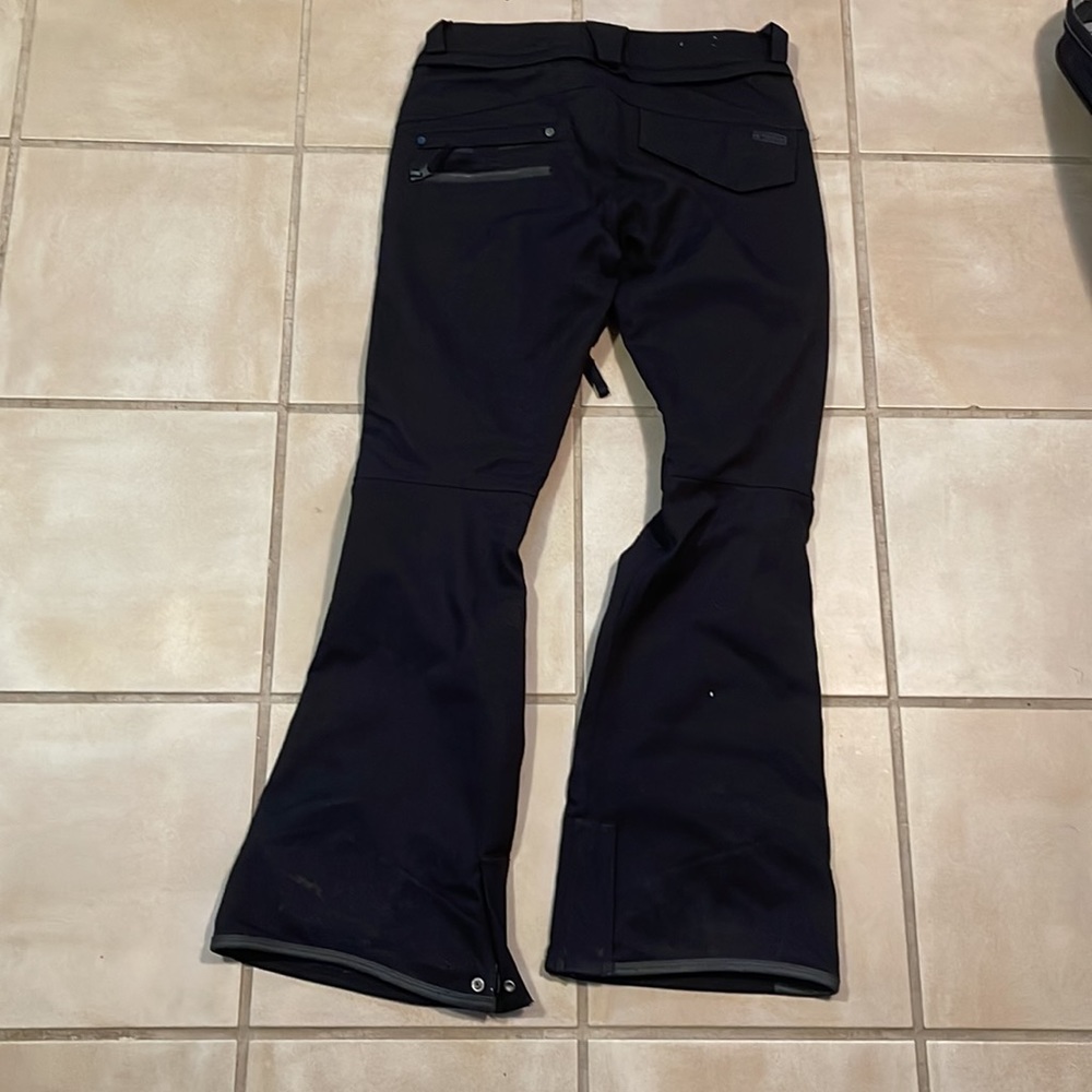 Volcom Ski Pants Size Size S. Work Only Once, In … - image 4